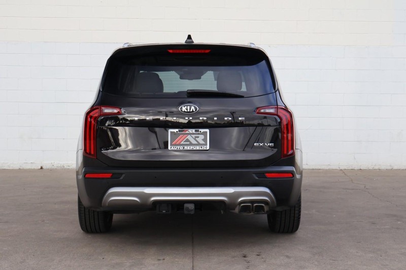 Kia Telluride Vehicle Full-screen Gallery Image 06