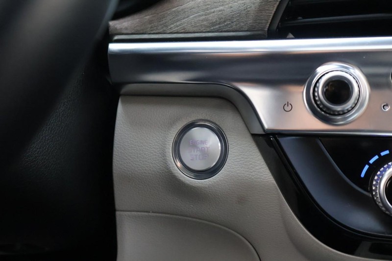 Kia Telluride Vehicle Full-screen Gallery Image 35