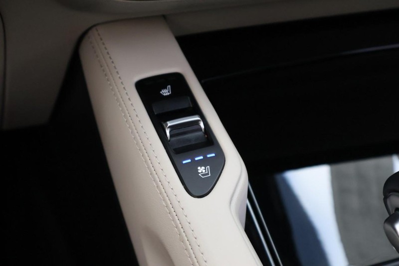 Kia Telluride Vehicle Full-screen Gallery Image 42