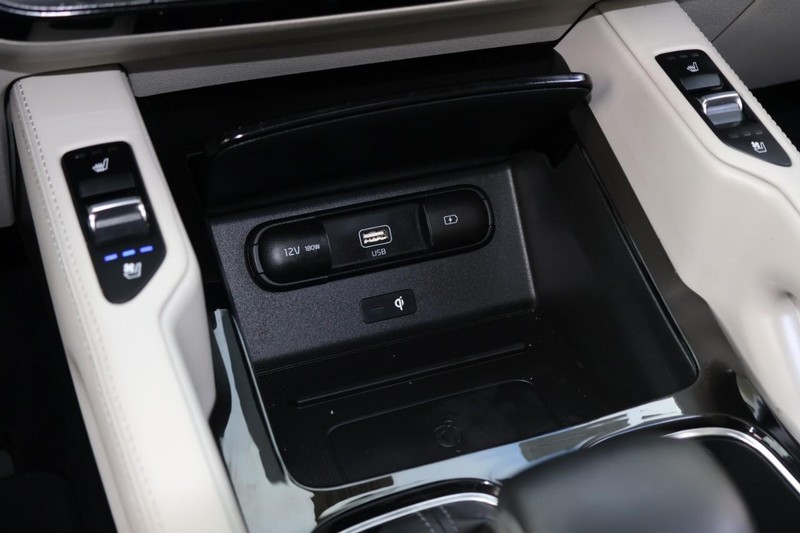 Kia Telluride Vehicle Full-screen Gallery Image 43