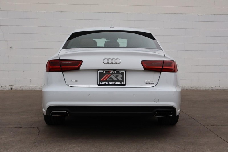 Audi A6 Vehicle Full-screen Gallery Image 06