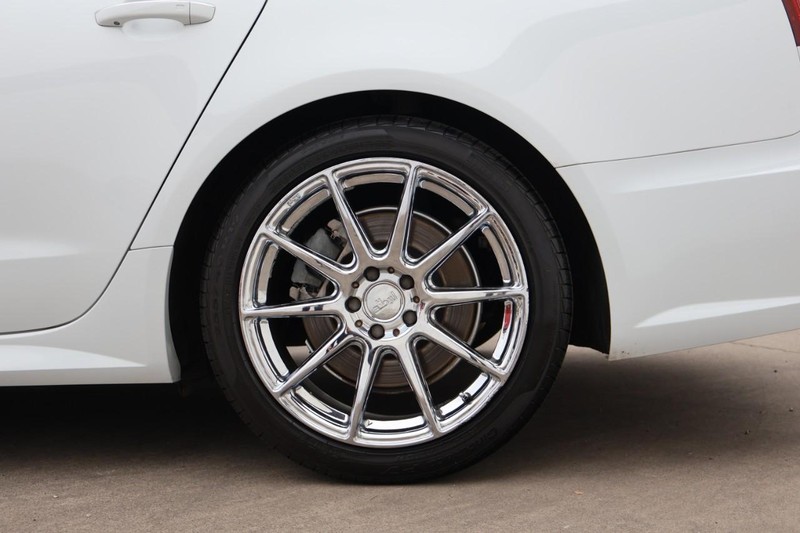 Audi A6 Vehicle Full-screen Gallery Image 14