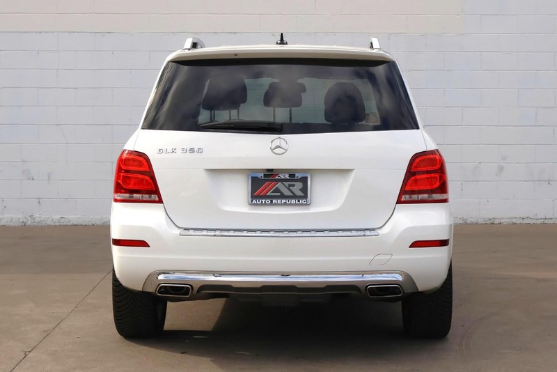 Mercedes-Benz GLK 350 Vehicle Full-screen Gallery Image 06