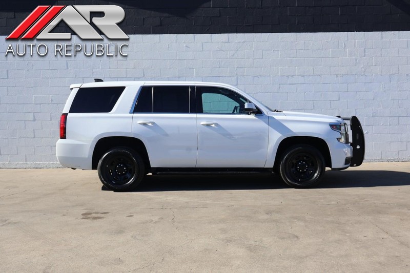 Chevrolet Tahoe Vehicle Full-screen Gallery Image 01