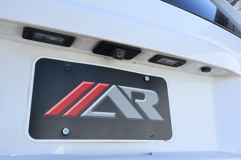 Chevrolet Tahoe Vehicle Full-screen Gallery Image 08