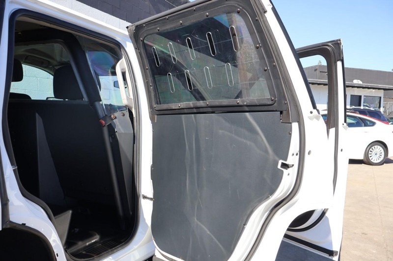 Chevrolet Tahoe Vehicle Full-screen Gallery Image 26