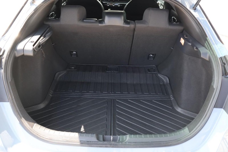 Honda Civic Hatchback Vehicle Full-screen Gallery Image 09