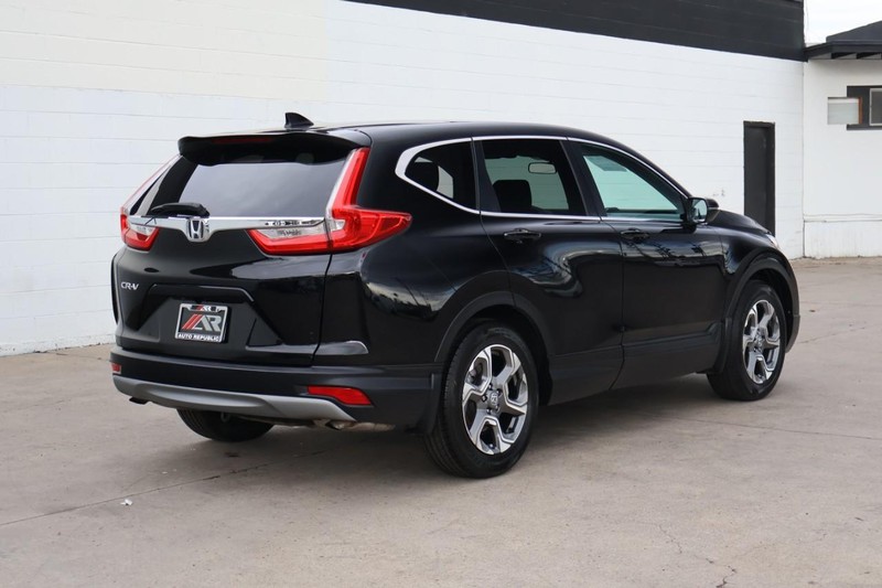 Honda CR-V Vehicle Full-screen Gallery Image 05