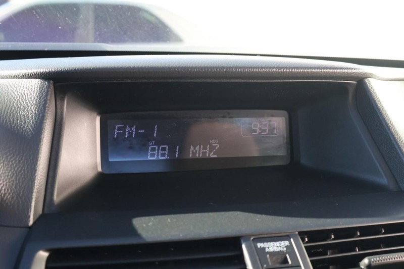 Honda Accord Vehicle Full-screen Gallery Image 26