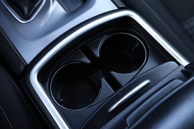 Dodge Charger Vehicle Full-screen Gallery Image 38