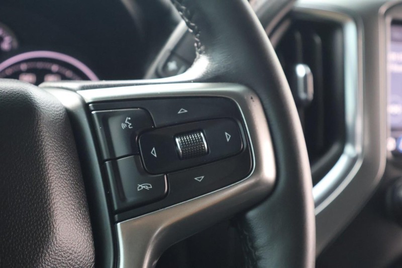 Chevrolet Silverado 1500 Vehicle Full-screen Gallery Image 34