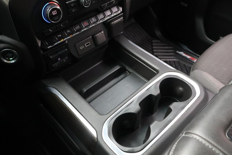 Chevrolet Silverado 1500 Vehicle Full-screen Gallery Image 41