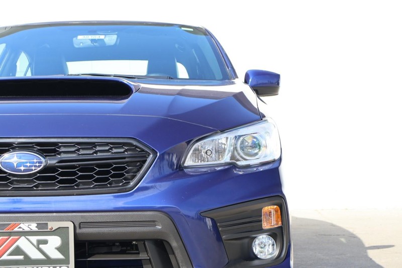 Subaru WRX Vehicle Full-screen Gallery Image 03