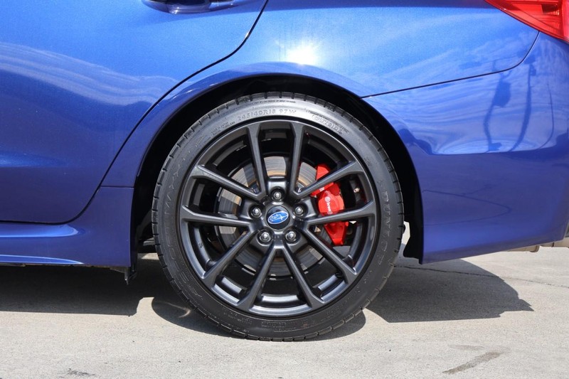 Subaru WRX Vehicle Full-screen Gallery Image 14