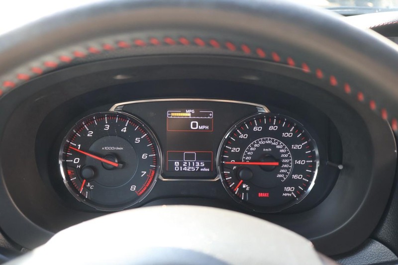 Subaru WRX Vehicle Full-screen Gallery Image 27