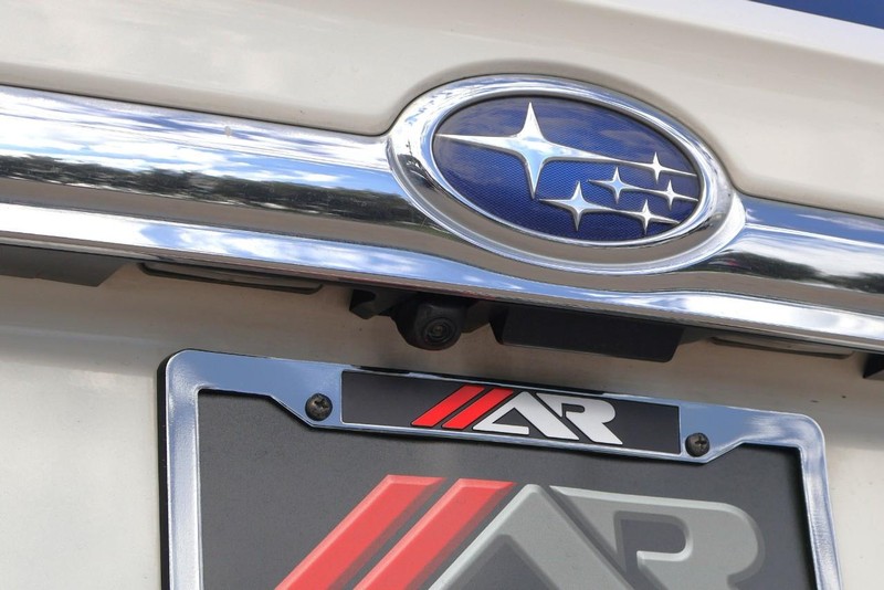 Subaru Ascent Vehicle Full-screen Gallery Image 08