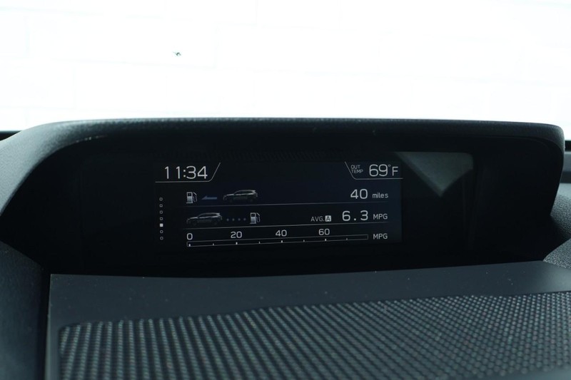 Subaru Ascent Vehicle Full-screen Gallery Image 37