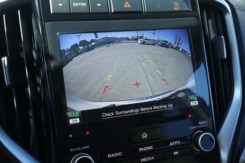 Subaru Ascent Vehicle Full-screen Gallery Image 39