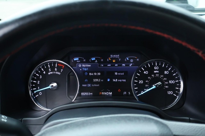 Ford Expedition Vehicle Full-screen Gallery Image 29