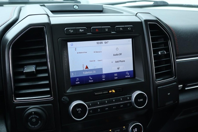 Ford Expedition Vehicle Full-screen Gallery Image 34