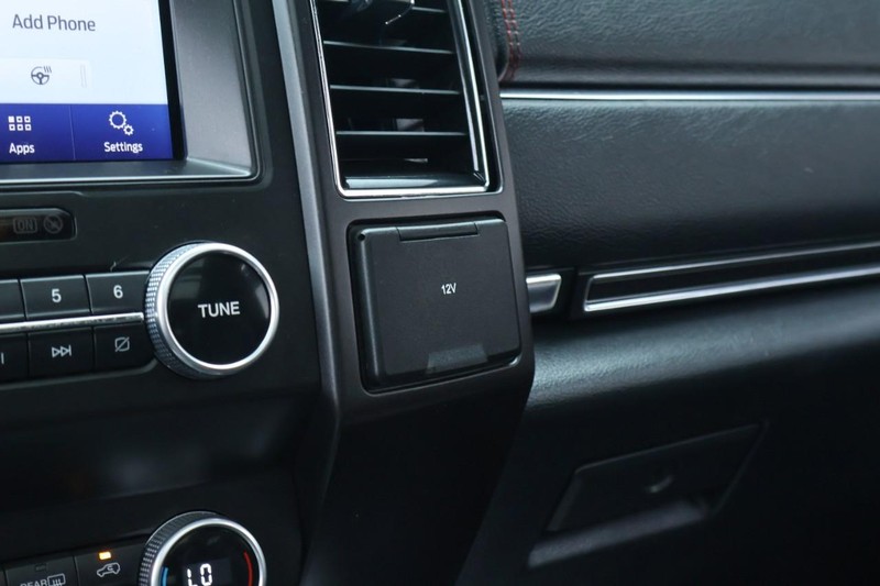 Ford Expedition Vehicle Full-screen Gallery Image 38