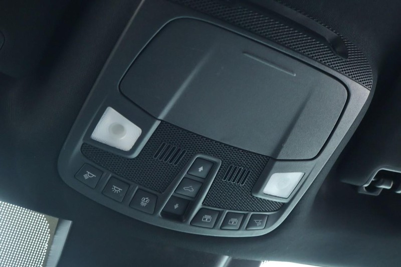 Ford Expedition Vehicle Full-screen Gallery Image 41