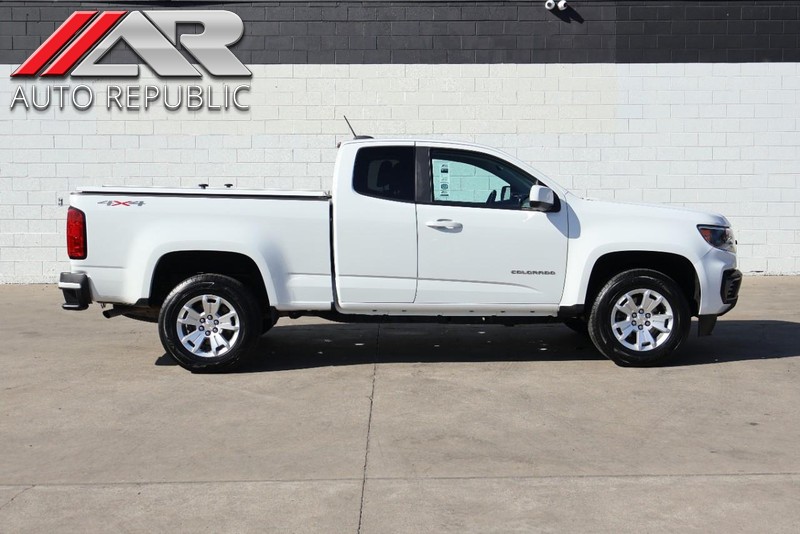 Chevrolet Colorado Vehicle Full-screen Gallery Image 01