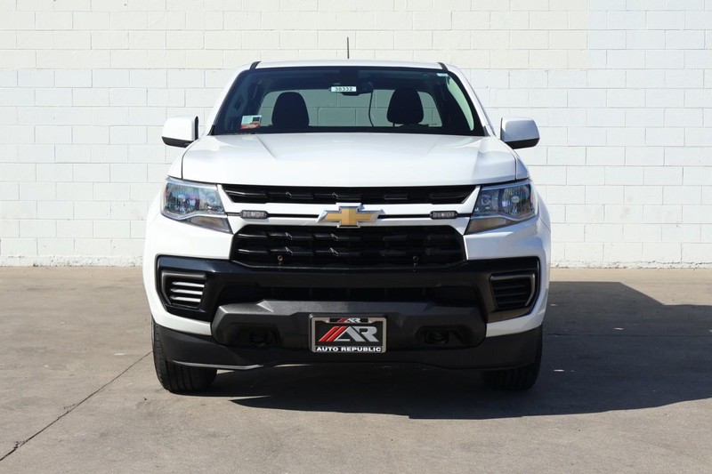 Chevrolet Colorado Vehicle Full-screen Gallery Image 03