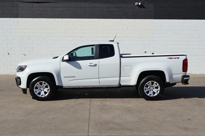 Chevrolet Colorado Vehicle Full-screen Gallery Image 13