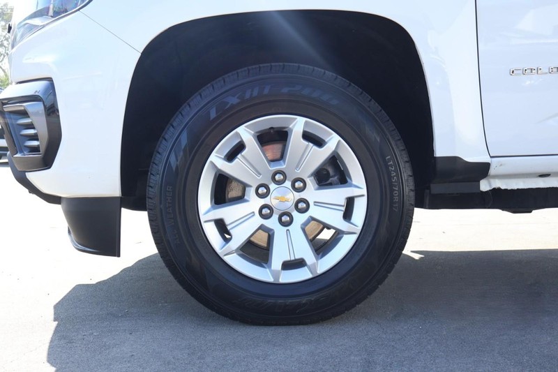 Chevrolet Colorado Vehicle Full-screen Gallery Image 16