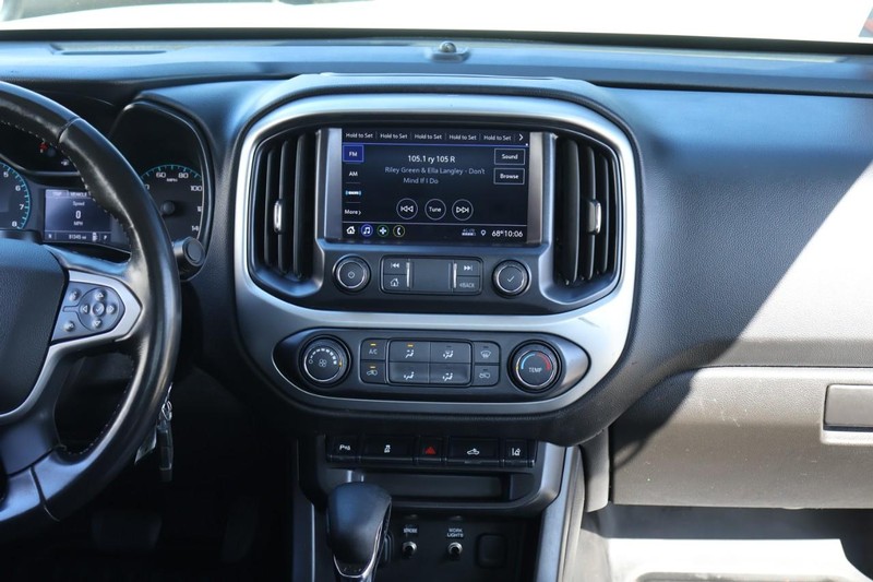 Chevrolet Colorado Vehicle Full-screen Gallery Image 31