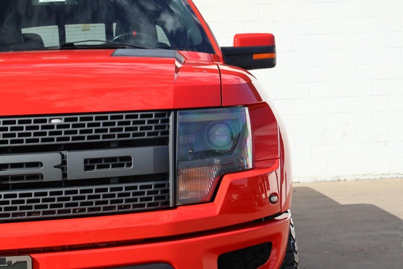 Ford F-150 Vehicle Full-screen Gallery Image 03