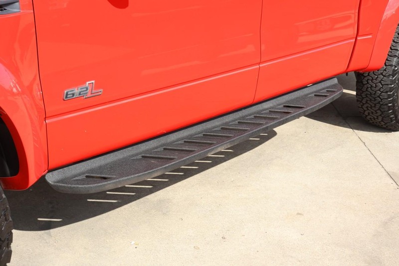 Ford F-150 Vehicle Full-screen Gallery Image 15