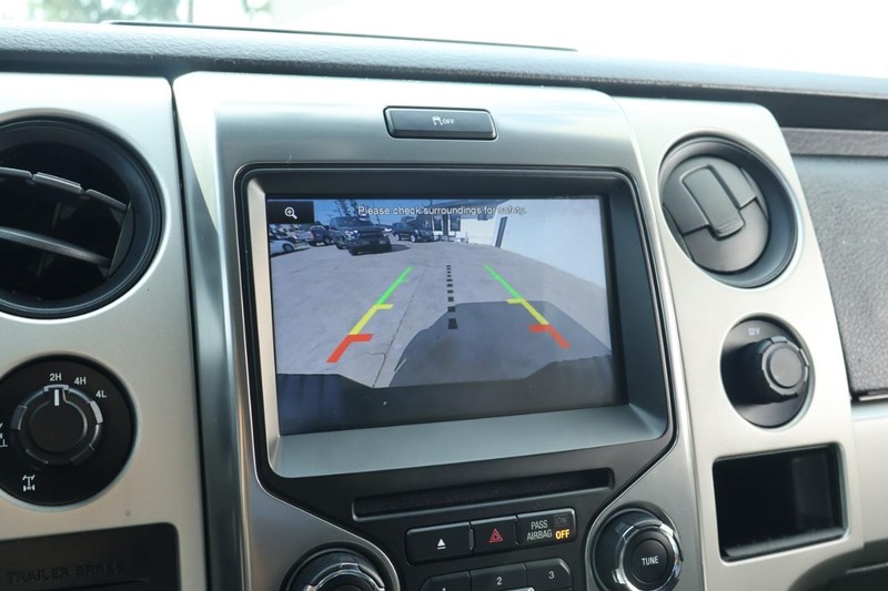 Ford F-150 Vehicle Full-screen Gallery Image 38