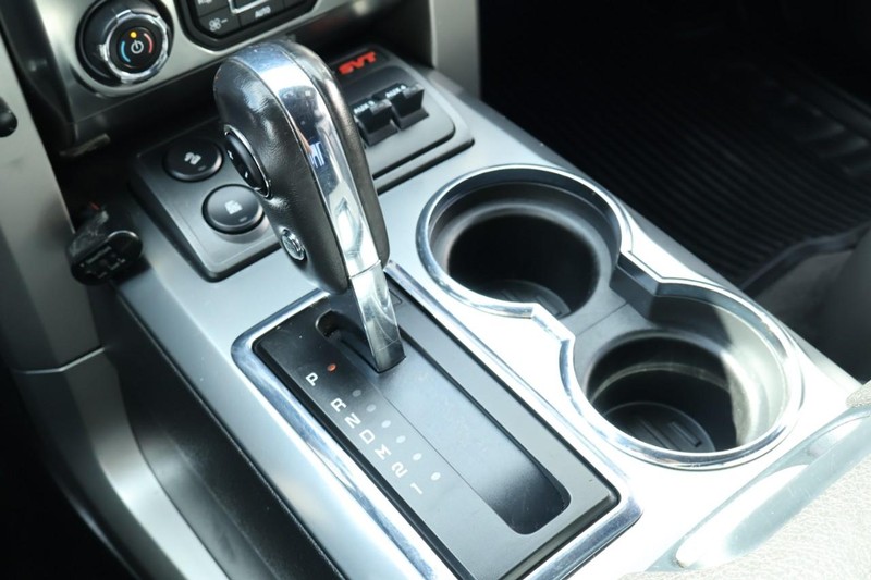 Ford F-150 Vehicle Full-screen Gallery Image 41