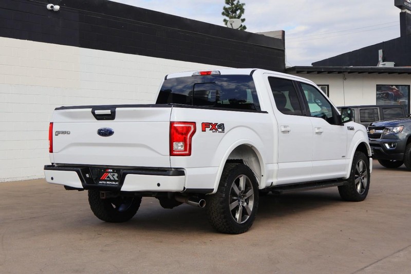 Ford F-150 Vehicle Full-screen Gallery Image 05