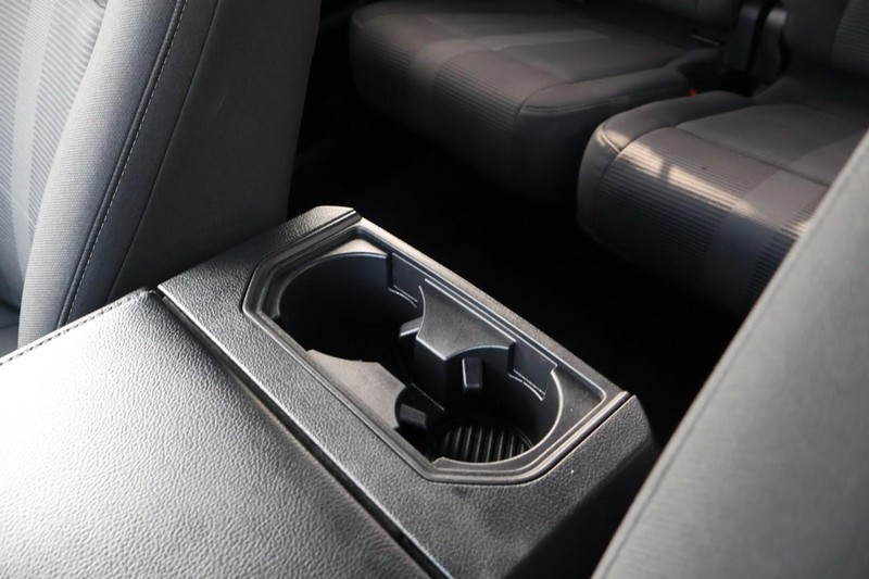 Ford F-150 Vehicle Full-screen Gallery Image 40