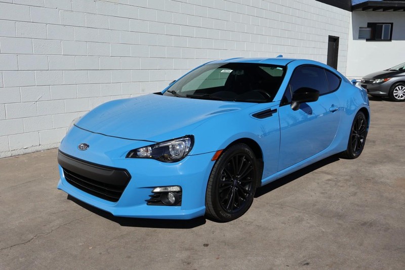 Subaru BRZ Vehicle Full-screen Gallery Image 13