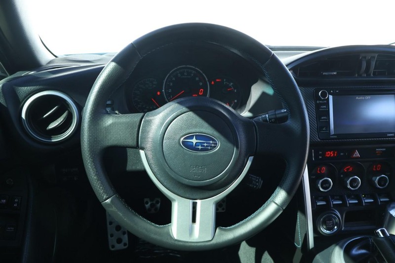 Subaru BRZ Vehicle Full-screen Gallery Image 26