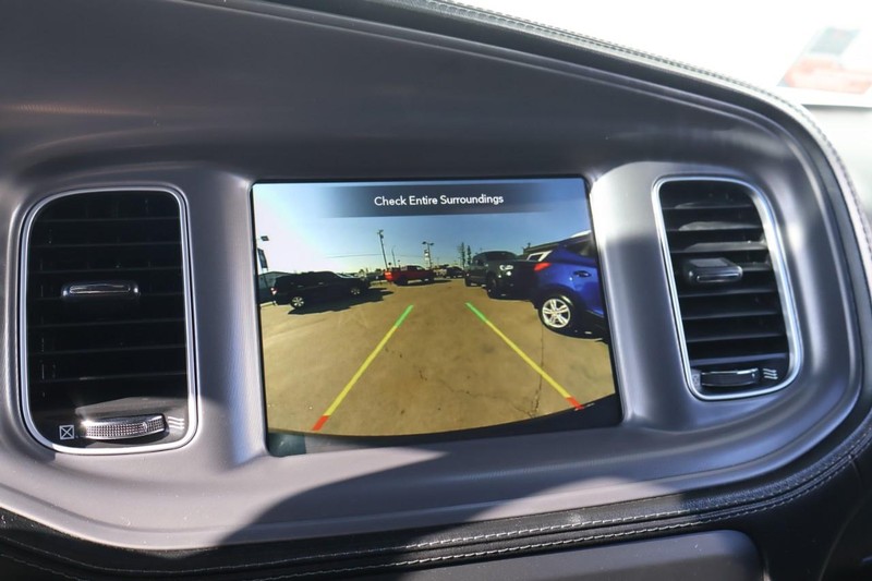 Dodge Charger Vehicle Full-screen Gallery Image 33