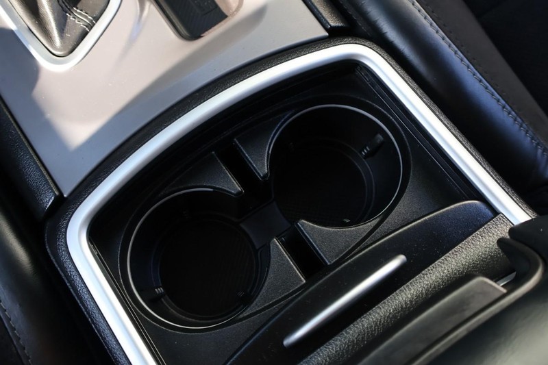 Dodge Charger Vehicle Full-screen Gallery Image 36