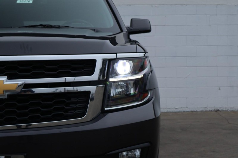 Chevrolet Tahoe Vehicle Full-screen Gallery Image 03