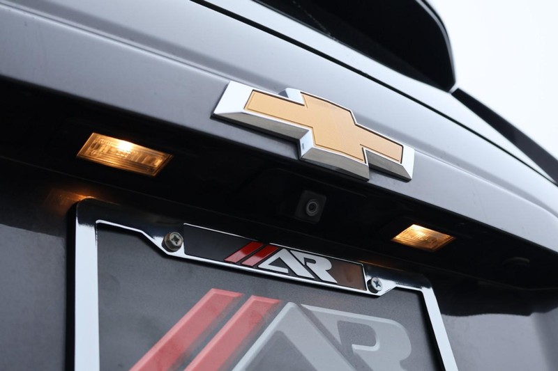 Chevrolet Tahoe Vehicle Full-screen Gallery Image 08