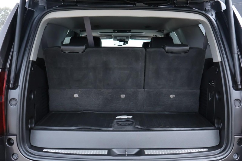 Chevrolet Tahoe Vehicle Full-screen Gallery Image 09