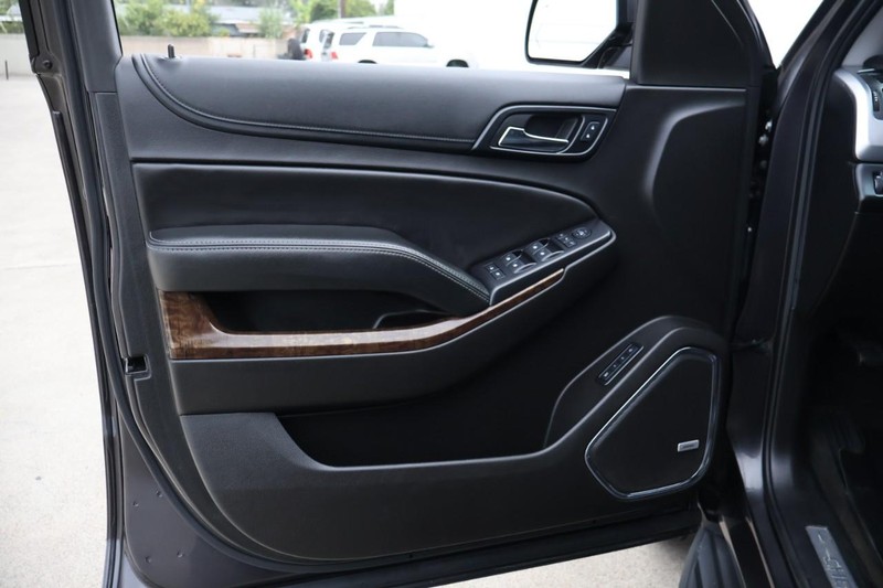 Chevrolet Tahoe Vehicle Full-screen Gallery Image 19