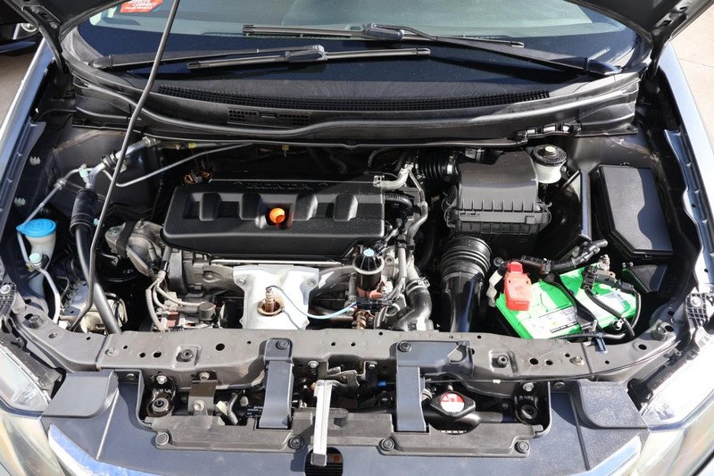 Honda Civic Sedan Vehicle Full-screen Gallery Image 11