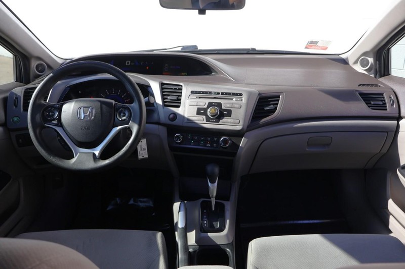Honda Civic Sedan Vehicle Full-screen Gallery Image 20