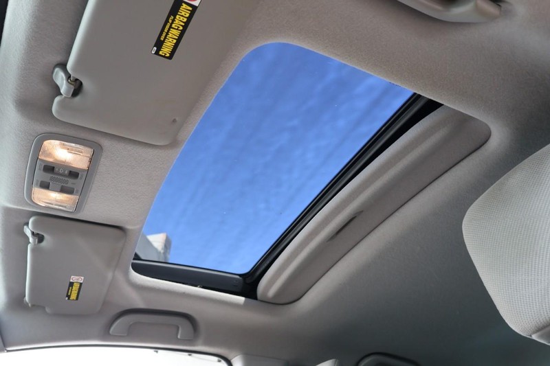 Honda Civic Sedan Vehicle Full-screen Gallery Image 33