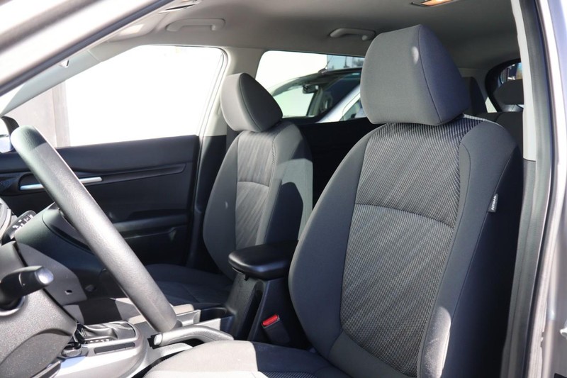 Kia Seltos Vehicle Full-screen Gallery Image 18