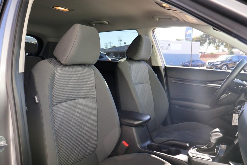 Kia Seltos Vehicle Full-screen Gallery Image 21